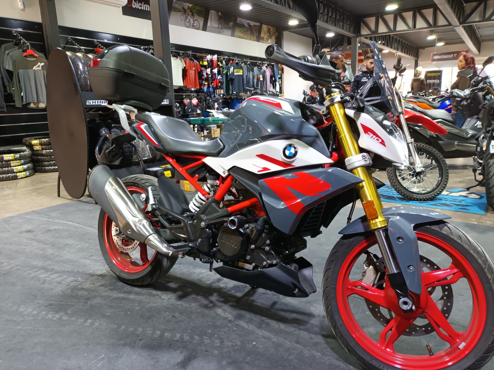 BMW BMW G310 R 2020