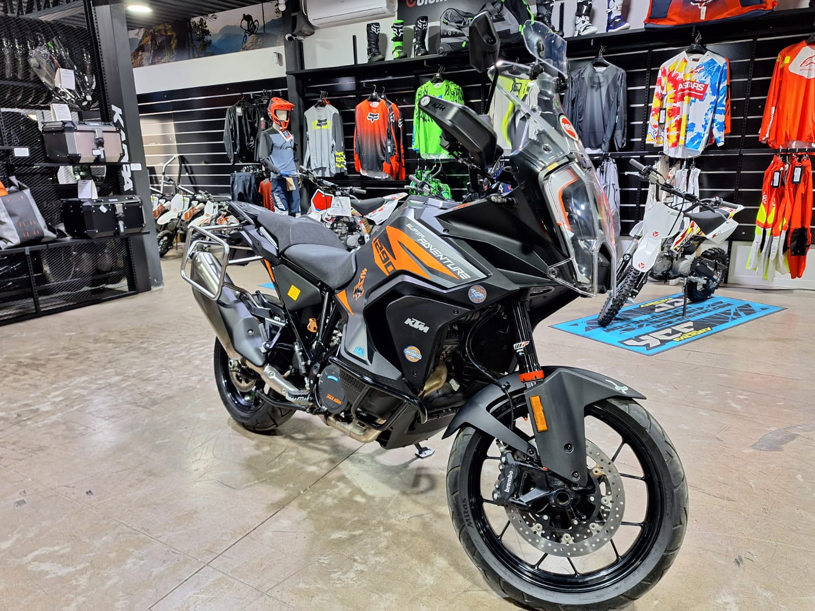 KTM KTM 1290 Super Adventure S 2023