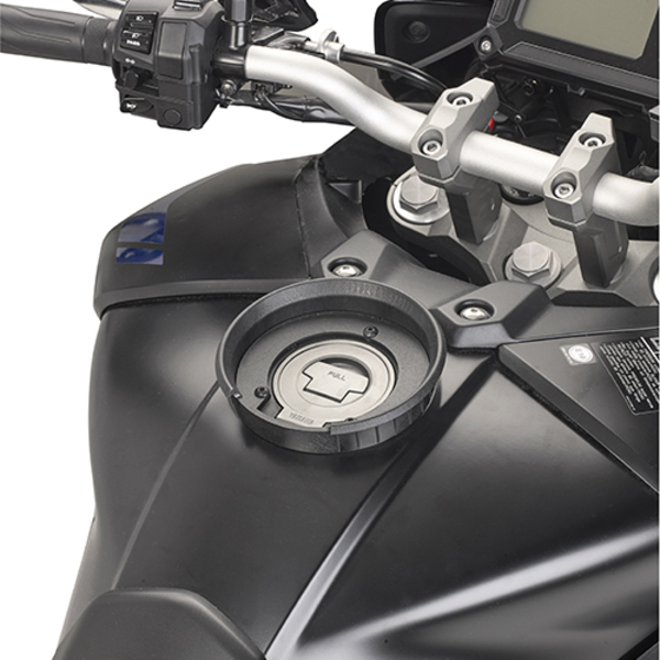 ADAPTADOR BOLSO ESTANQUE Tracer 9/ Tracer 9 GT/ Tracer 9 GT%2B (21-24)