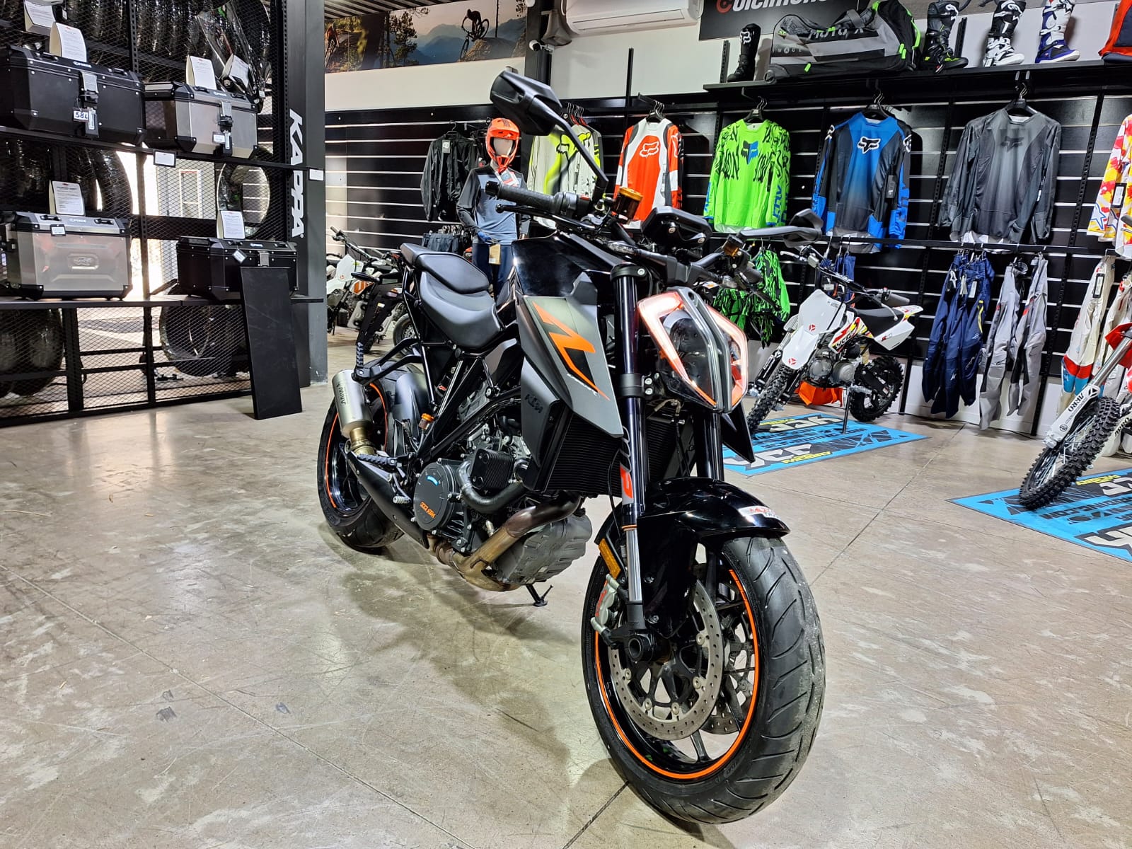 KTM KTM 1290 Super Duke R 2020